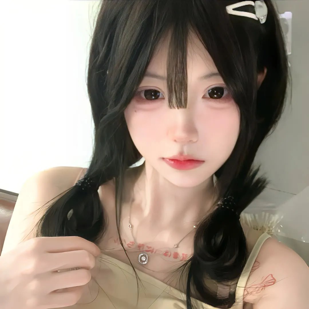翻手为云海报