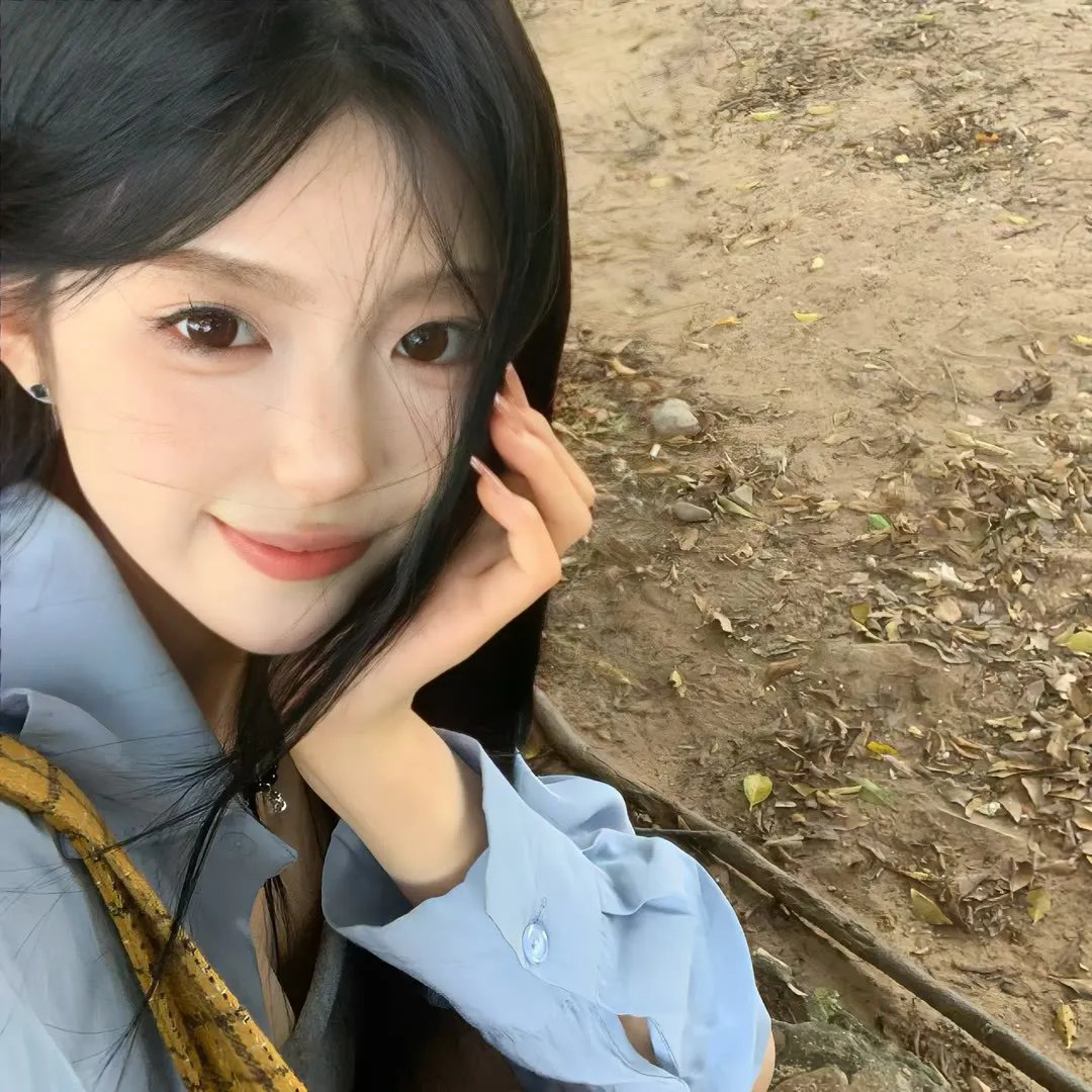 情刺海报